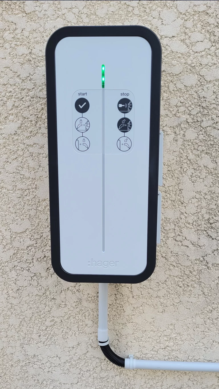 realisation-station-de-charge-vehicule-electrique2